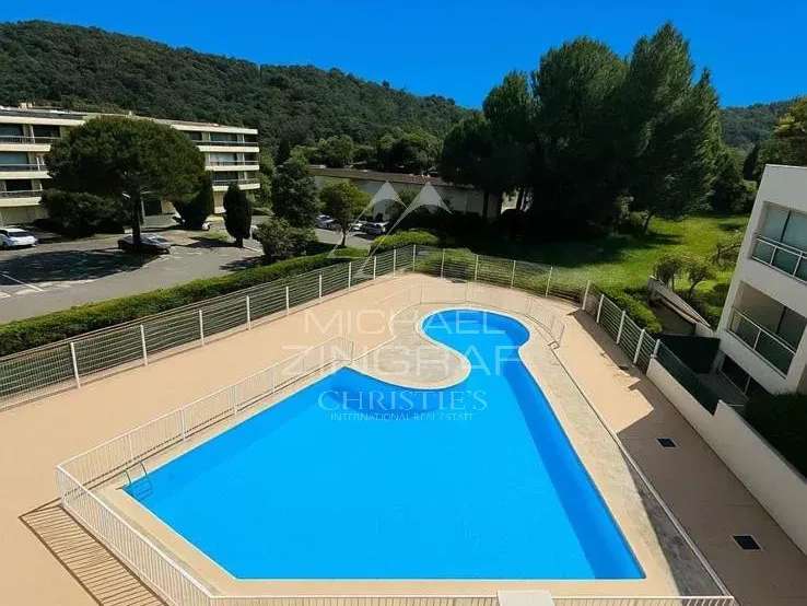 Apartment Mandelieu-la-Napoule