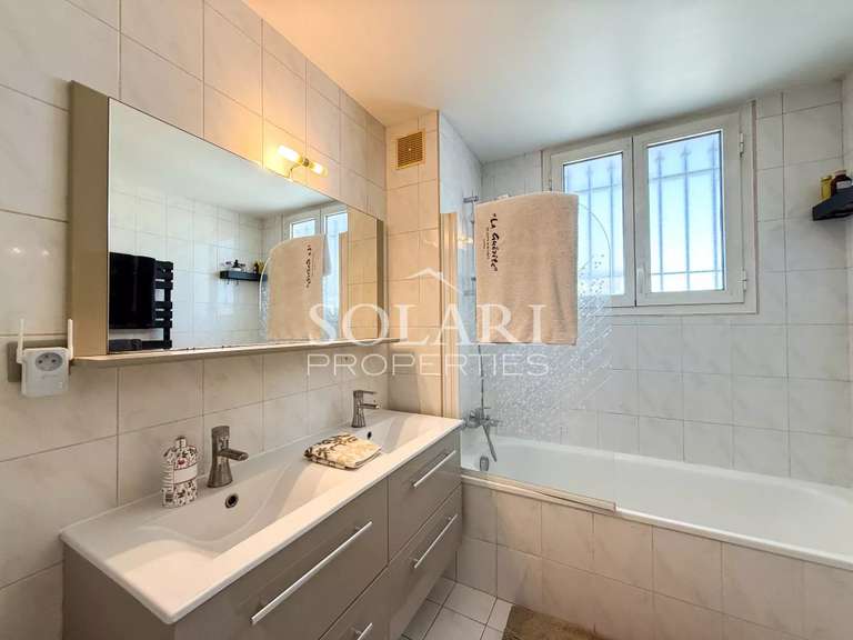 Appartement Mandelieu-la-Napoule - 2 chambres - 108m²