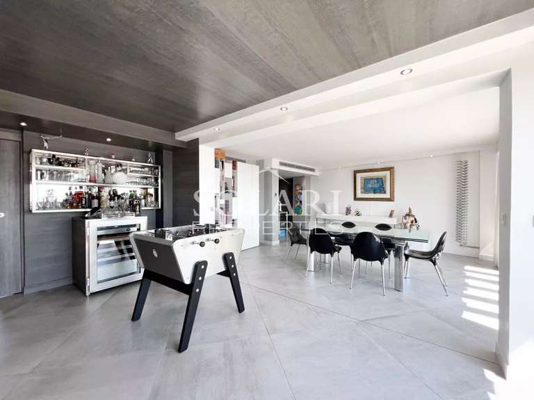 Appartement avec Vue sur mer Mandelieu-la-Napoule - 3 chambres - 200m²