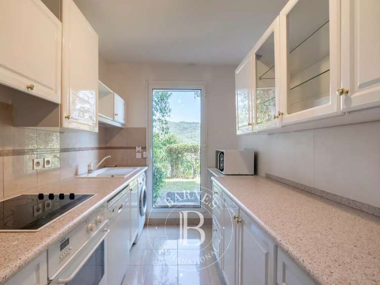 Appartement avec Vue sur mer Mandelieu-la-Napoule - 2 chambres - 83m²