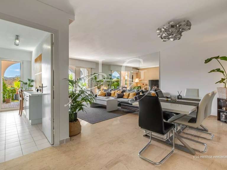 Appartement Mandelieu-la-Napoule - 2 chambres - 97m²