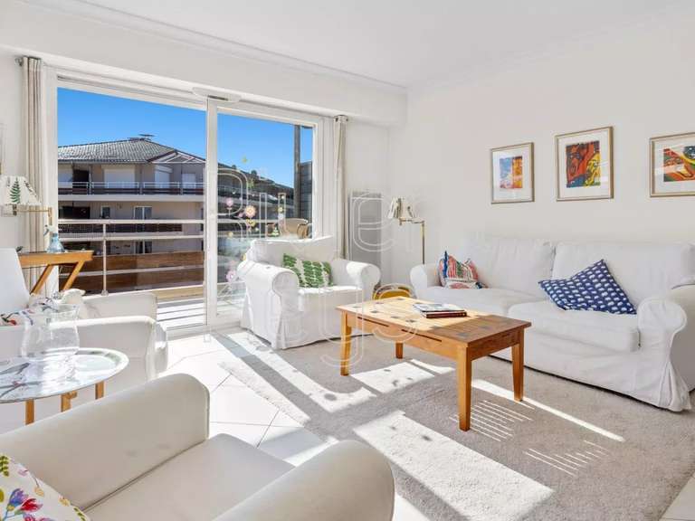 Appartement Mandelieu-la-Napoule - 2 chambres - 67m²