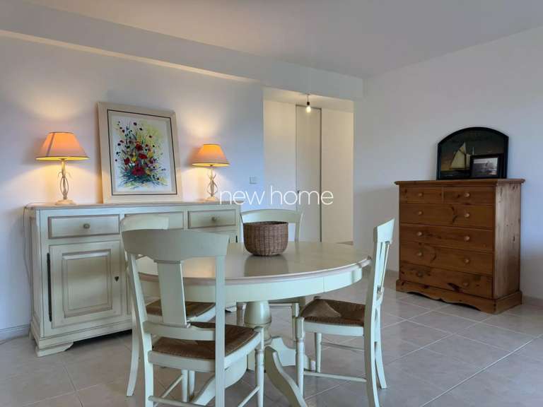 Appartement Mandelieu-la-Napoule - 2 chambres - 75m²