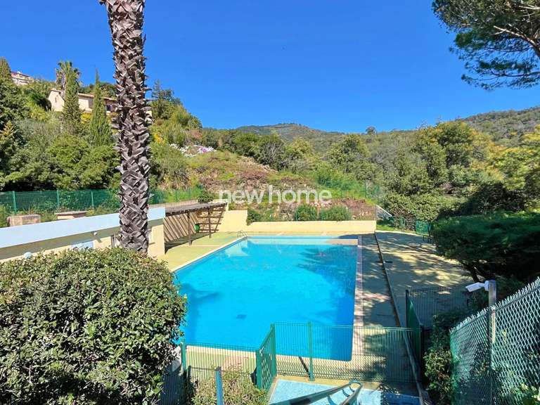 Appartement Mandelieu-la-Napoule - 2 chambres - 75m²