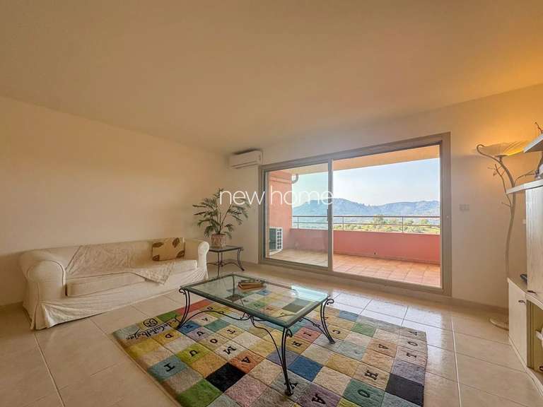 Appartement Mandelieu-la-Napoule - 2 chambres - 75m²