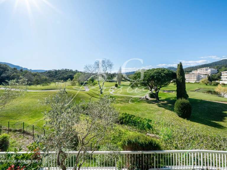 Appartement Mandelieu-la-Napoule - 2 chambres - 72m²