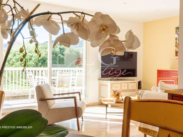 Appartement Mandelieu-la-Napoule - 2 chambres - 72m²