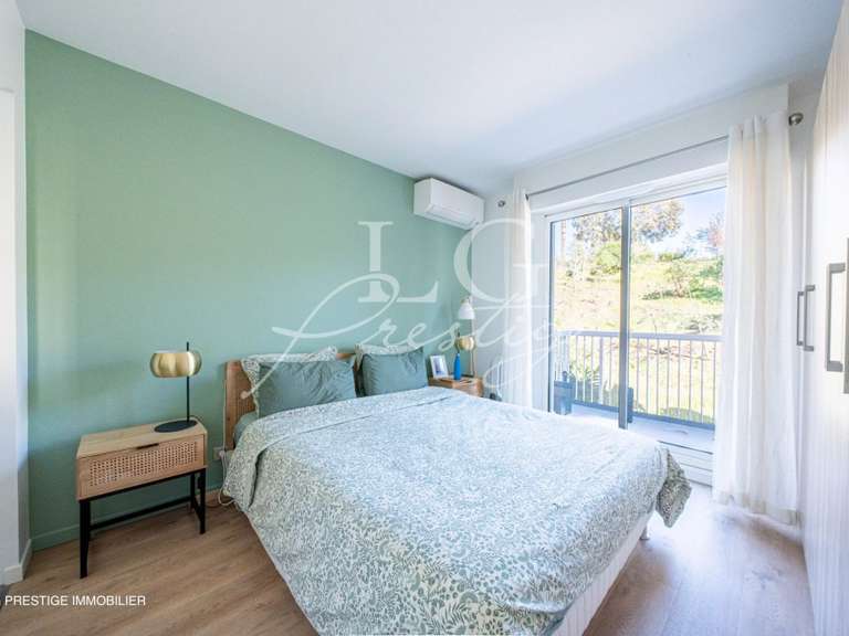 Appartement Mandelieu-la-Napoule - 2 chambres - 72m²