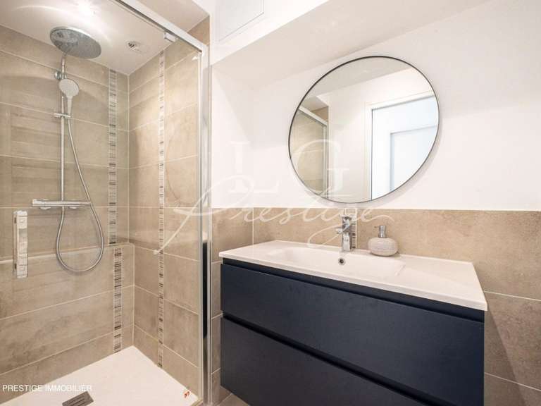 Appartement Mandelieu-la-Napoule - 2 chambres - 72m²