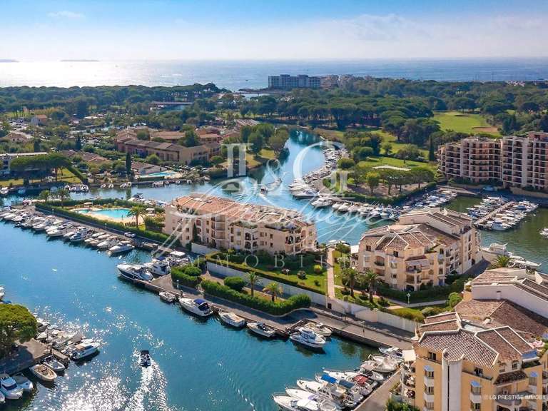 Appartement Mandelieu-la-Napoule - 2 chambres - 81m²