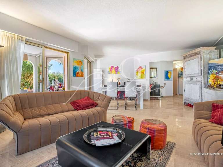 Appartement Mandelieu-la-Napoule - 2 chambres - 81m²