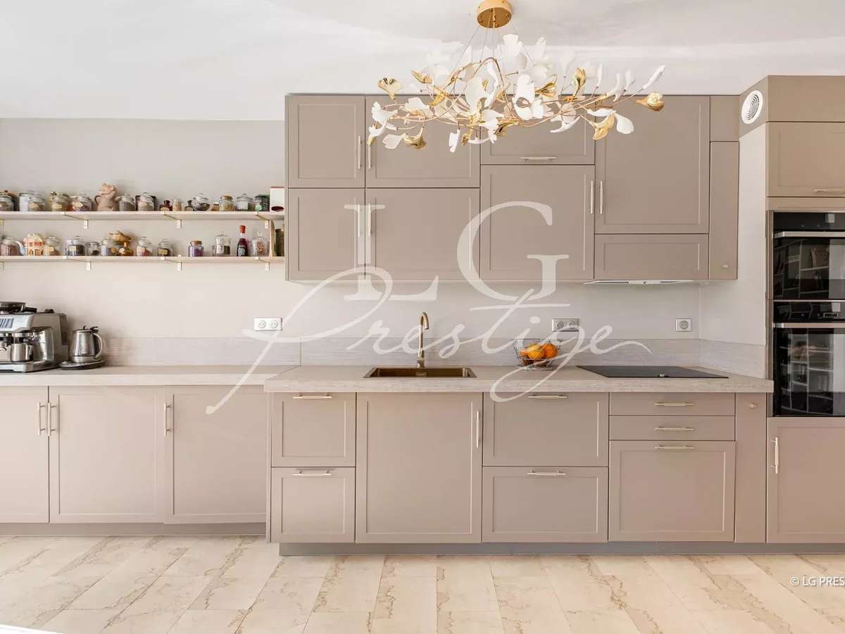 Apartment Mandelieu-la-Napoule