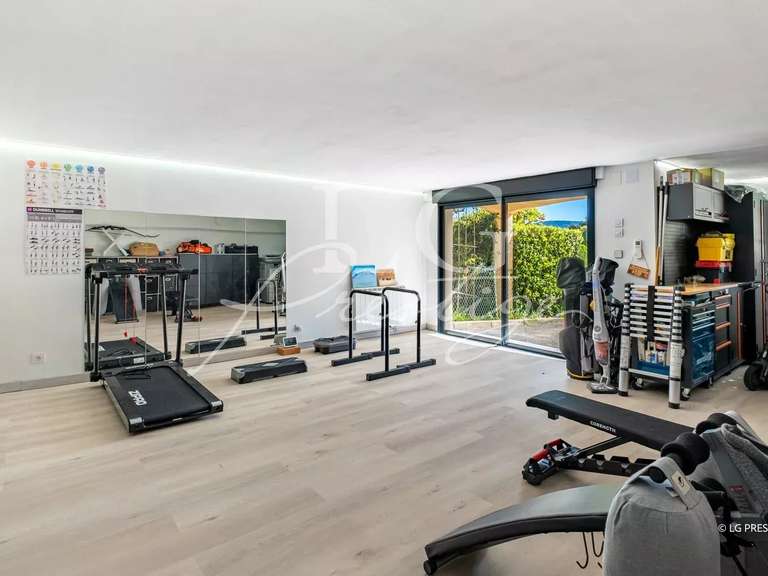 Apartment Mandelieu-la-Napoule - 3 bedrooms - 124m²