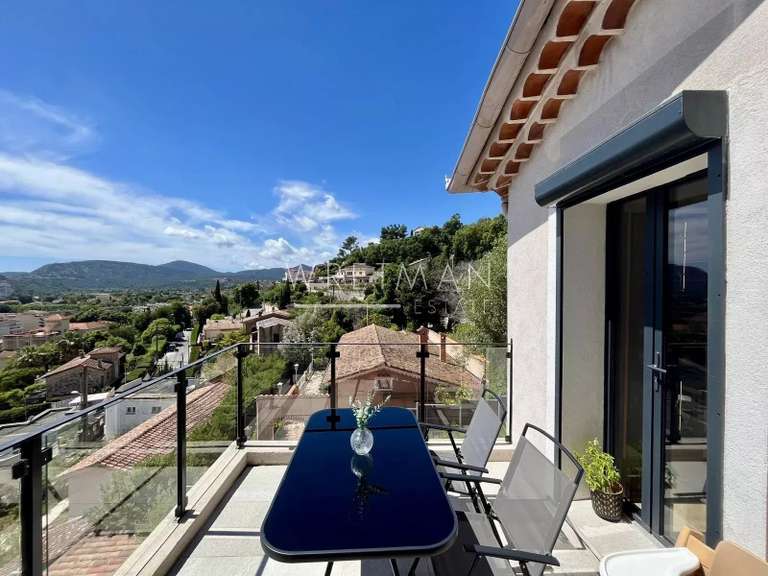 Appartement avec Vue sur mer Mandelieu-la-Napoule - 3 chambres - 88m²