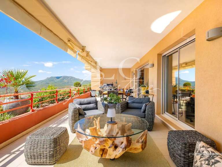 Appartement avec Vue sur mer Mandelieu-la-Napoule - 2 chambres - 96m²