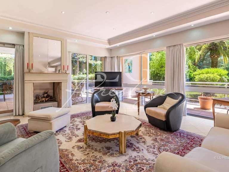 Appartement Mandelieu-la-Napoule - 4 chambres - 250m²
