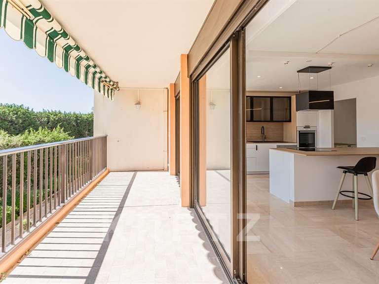 Appartement Mandelieu-la-Napoule - 3 chambres - 129m²