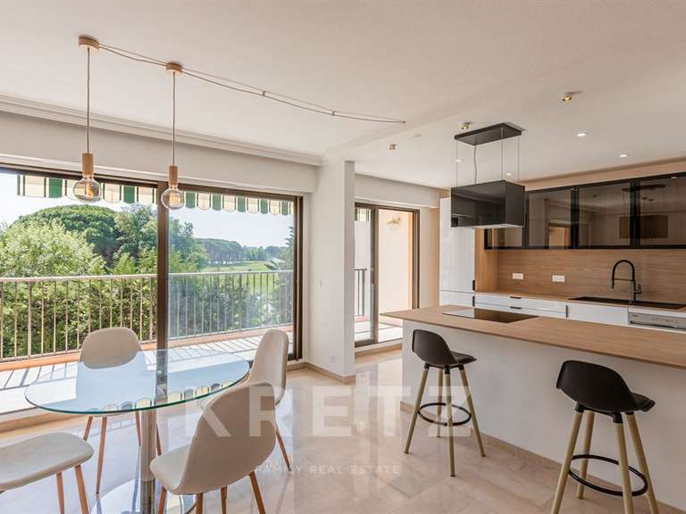 Appartement Mandelieu-la-Napoule - 3 chambres - 129m²