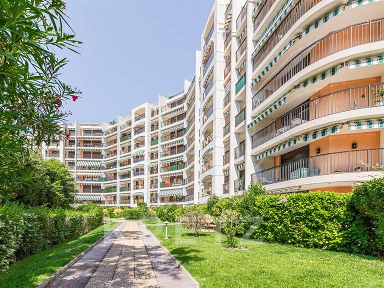 Appartement Mandelieu-la-Napoule - 3 chambres - 129m²