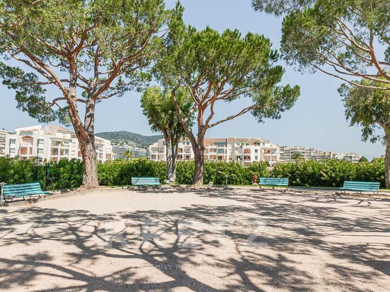 Appartement Mandelieu-la-Napoule - 3 chambres - 129m²