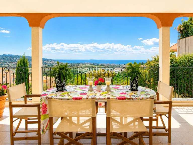 Appartement Mandelieu-la-Napoule - 3 chambres - 144m²