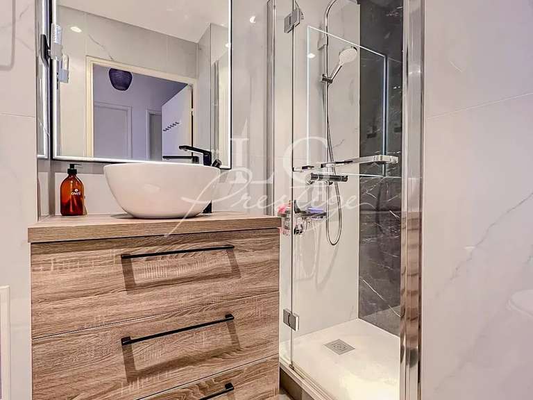 Appartement Mandelieu-la-Napoule - 2 chambres - 69m²