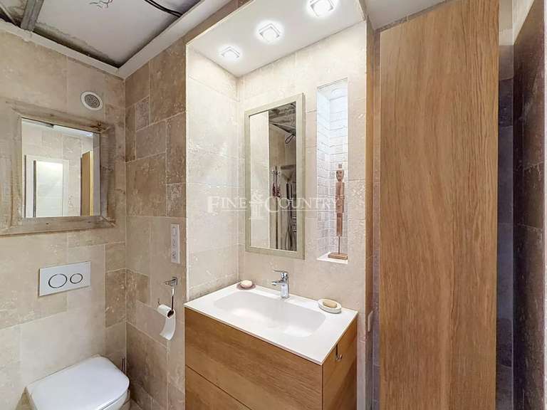 Appartement Mandelieu-la-Napoule - 1 chambre - 61m²