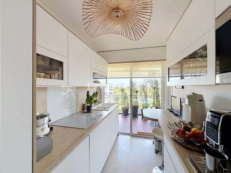 Appartement Mandelieu-la-Napoule - 1 chambre - 61m²