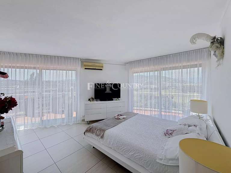 Appartement avec Vue sur mer Mandelieu-la-Napoule - 2 chambres - 110m²