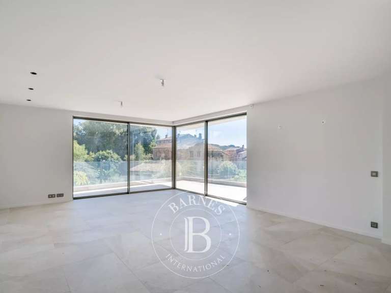 Appartement Mandelieu-la-Napoule - 3 chambres - 191m²