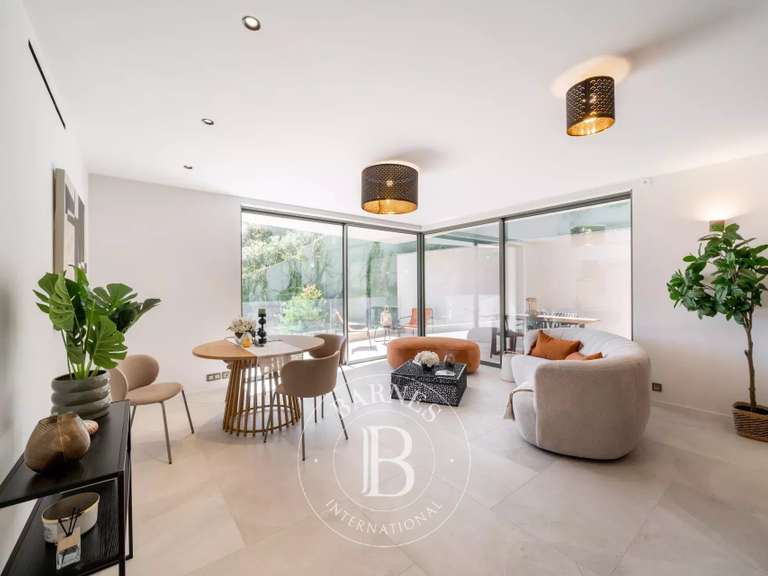 Appartement Mandelieu-la-Napoule - 2 chambres - 156m²