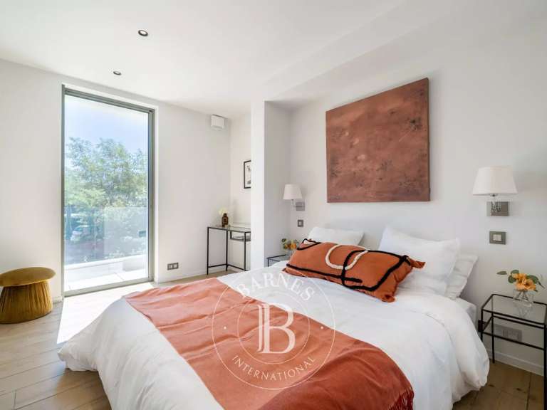Appartement Mandelieu-la-Napoule - 2 chambres - 231m²