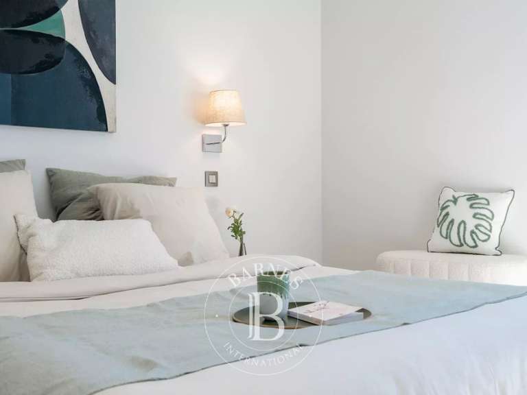 Appartement Mandelieu-la-Napoule - 2 chambres - 231m²