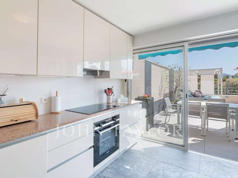 Appartement avec Vue sur mer Mandelieu-la-Napoule - 3 chambres - 109m²
