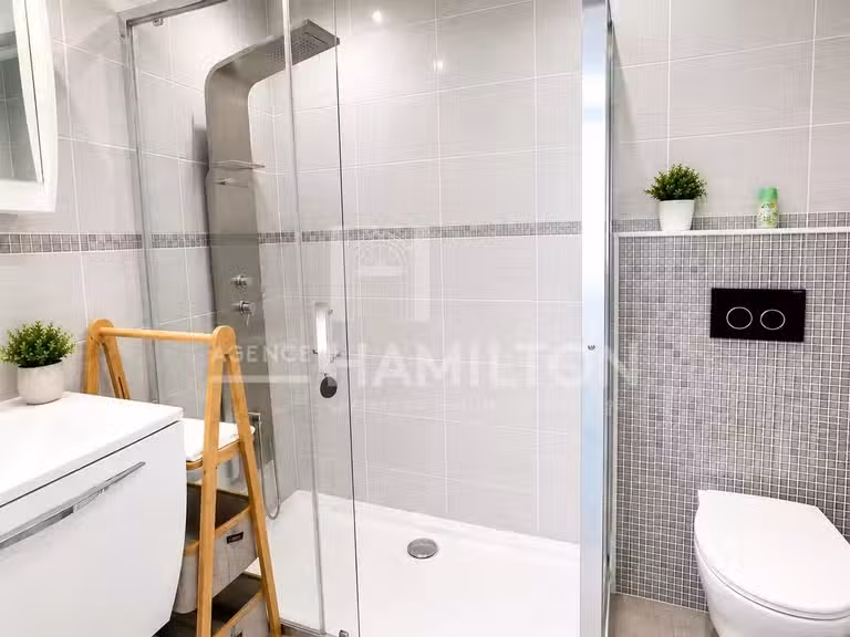 Appartement Mandelieu-la-Napoule - 3 chambres - 110m²