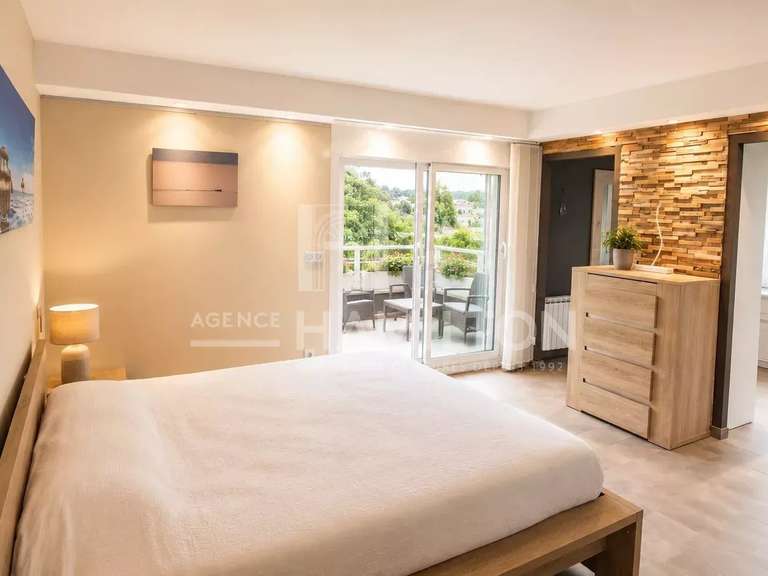 Appartement Mandelieu-la-Napoule - 3 chambres - 110m²