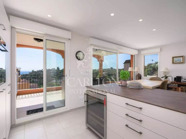 Appartement avec Vue sur mer Mandelieu-la-Napoule - 2 chambres - 77m²