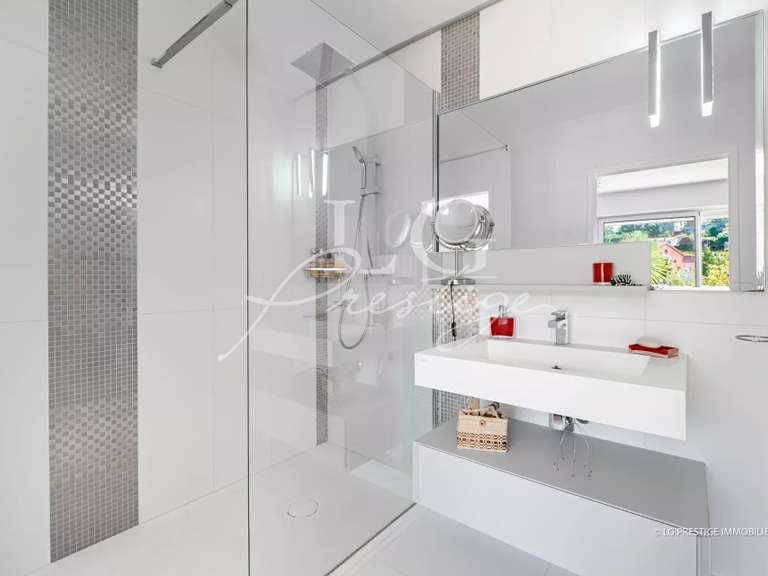 Apartment Mandelieu-la-Napoule - 3 bedrooms - 100m²