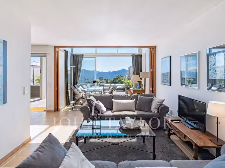 Appartement avec Vue sur mer Mandelieu-la-Napoule - 3 chambres - 100m²