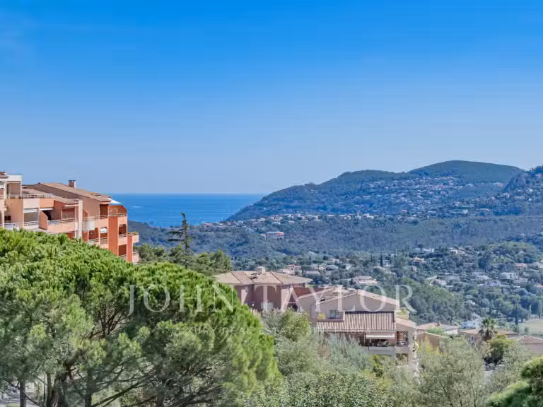 Appartement avec Vue sur mer Mandelieu-la-Napoule - 3 chambres - 100m²
