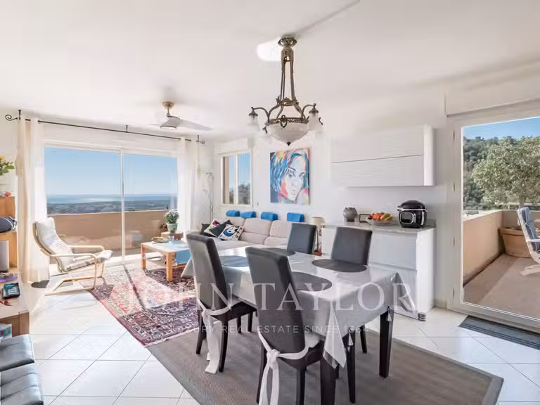 Appartement avec Vue sur mer Mandelieu-la-Napoule - 2 chambres - 71m²