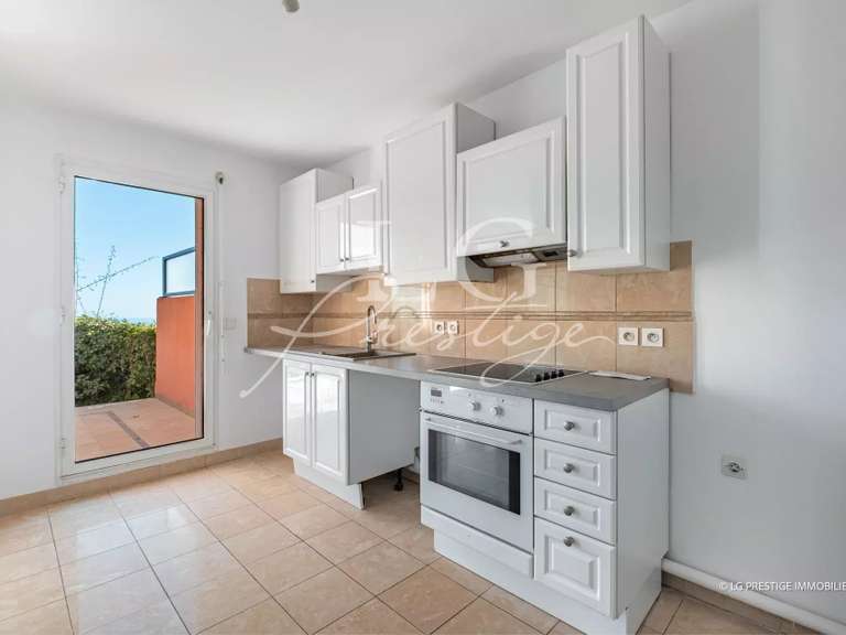 Apartment with Sea view Mandelieu-la-Napoule - 2 bedrooms - 80m²