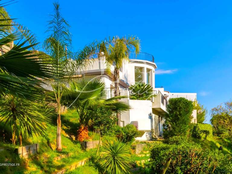 House Mandelieu-la-Napoule - 3 bedrooms - 226m²