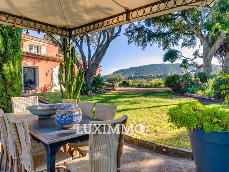 Maison Mandelieu-la-Napoule - 4 chambres - 255m²