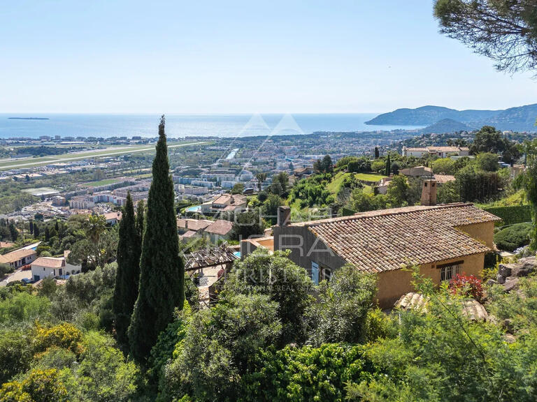 Maison Mandelieu-la-Napoule - 3 chambres - 137m²