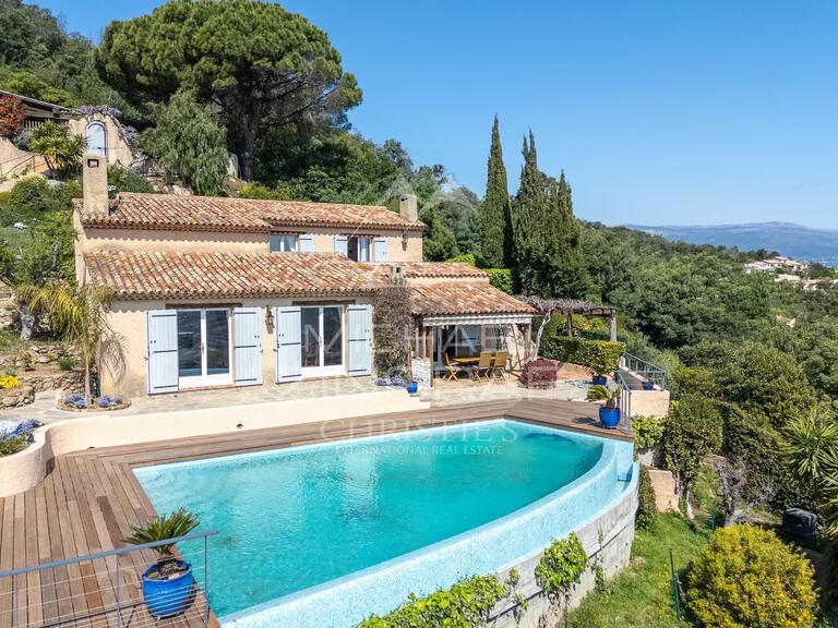Maison Mandelieu-la-Napoule - 3 chambres - 137m²