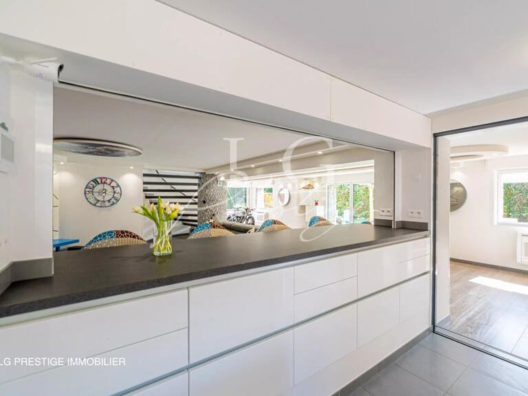 Maison Mandelieu-la-Napoule - 3 chambres - 220m²