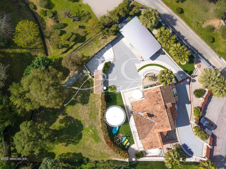Maison Mandelieu-la-Napoule - 3 chambres - 220m²