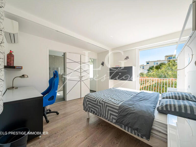 Maison Mandelieu-la-Napoule - 3 chambres - 220m²