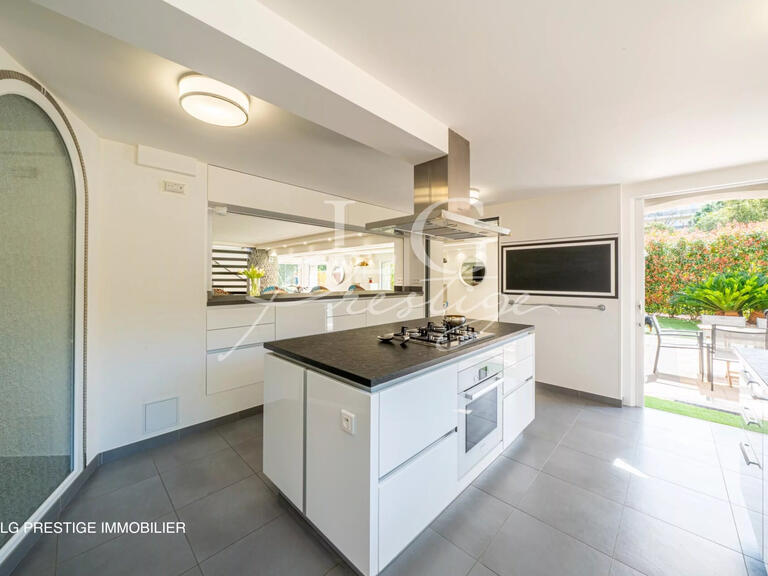 Maison Mandelieu-la-Napoule - 3 chambres - 220m²